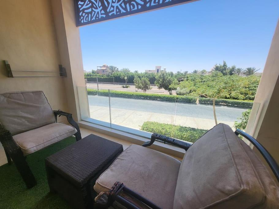 Ferienwohnung Mangroovy - 1Br Lovely Loggia Wz Marina View Hurghada Exterior foto